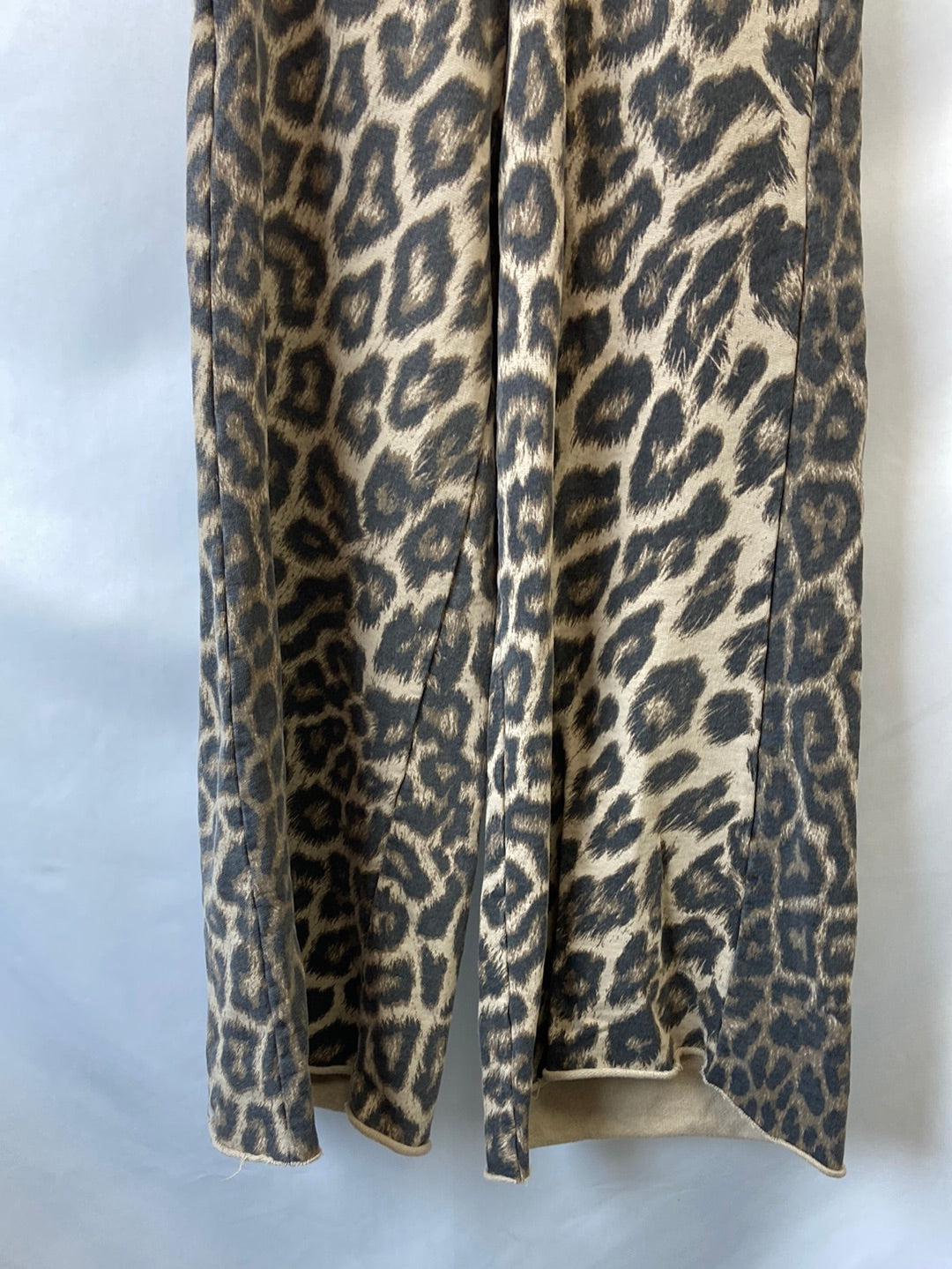 A THE SHOP. Leopard print straight leg trousers TU (36)