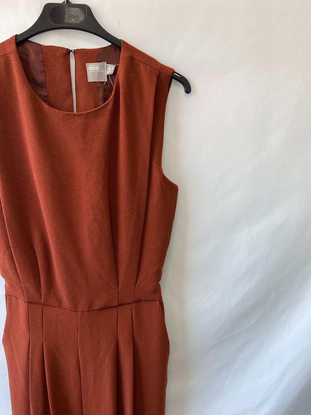 ASOS. Mono largo teja T.36