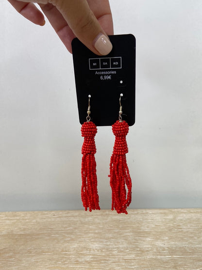 MISAKO.Pendientes rojos abalorios
