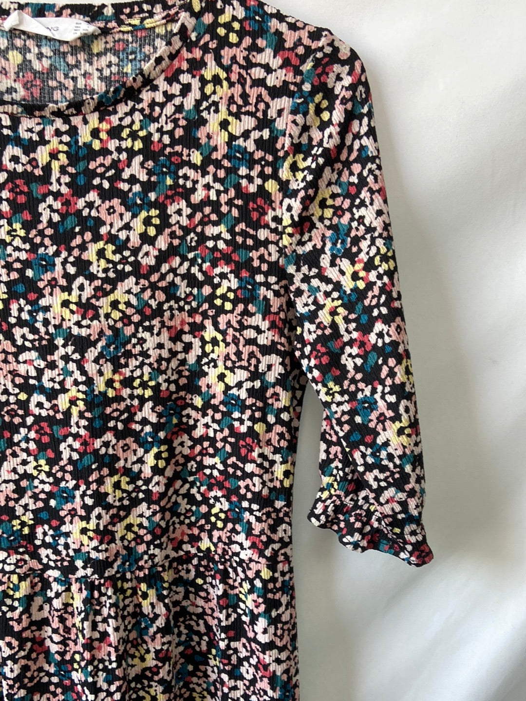 MANGO.Vestido midi Flores T.XS