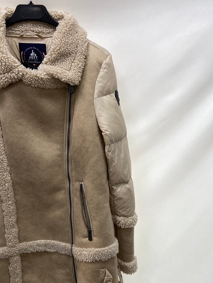 JOTT. Abrigo beige texturas T.s/m