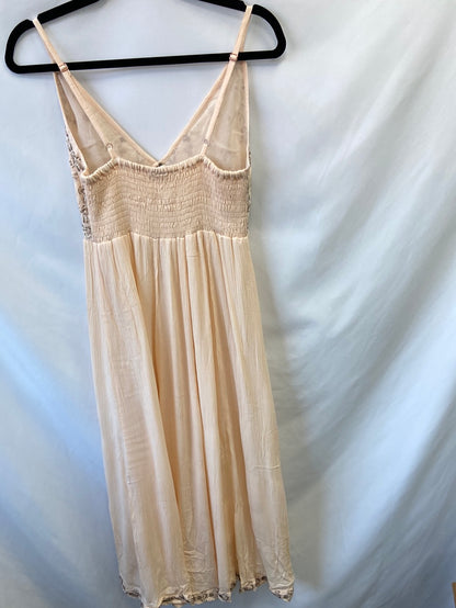 NEKANE.Vestido midi rosa lentejuelas T.s