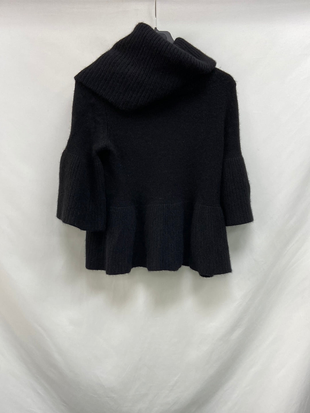 CLUB MÓNACO.Jersey cashemere negro cuello vuelto T.XS