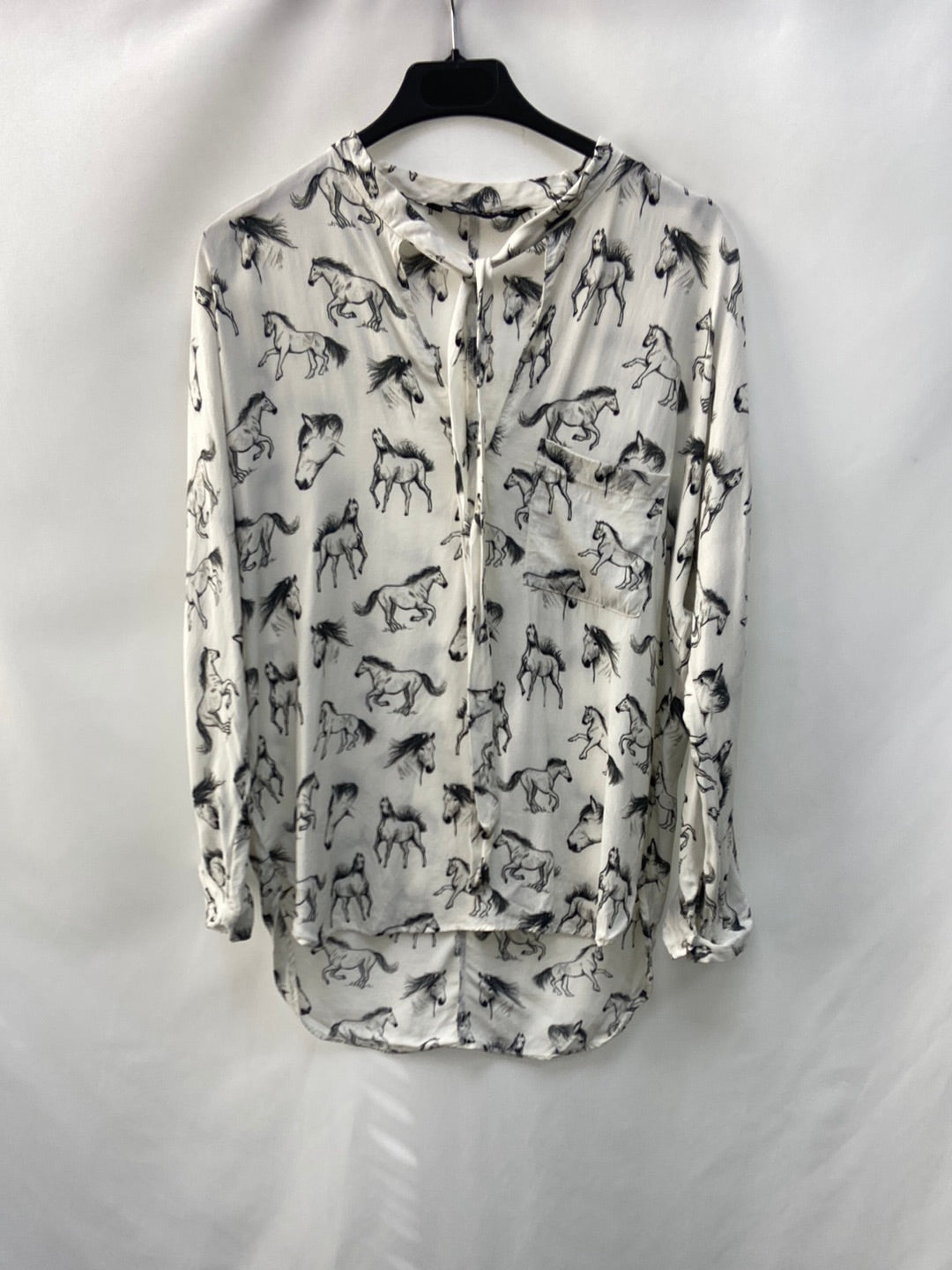 ZARA.Horse blouse T.xs