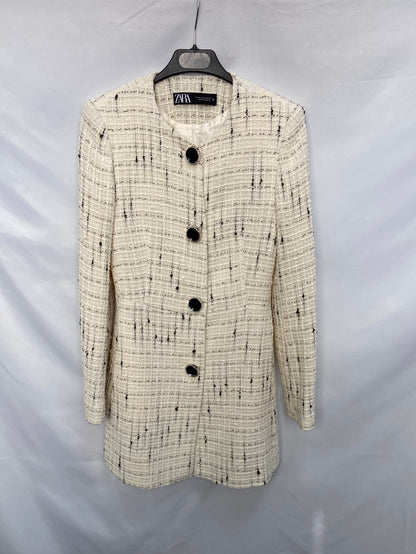ZARA.Abrigo entallado tweed T.xs