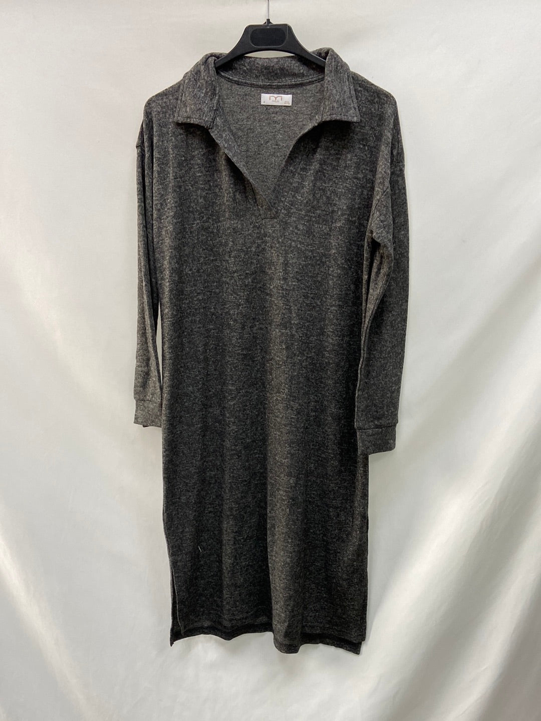 OTRAS.Vestido midi gris polero T.S