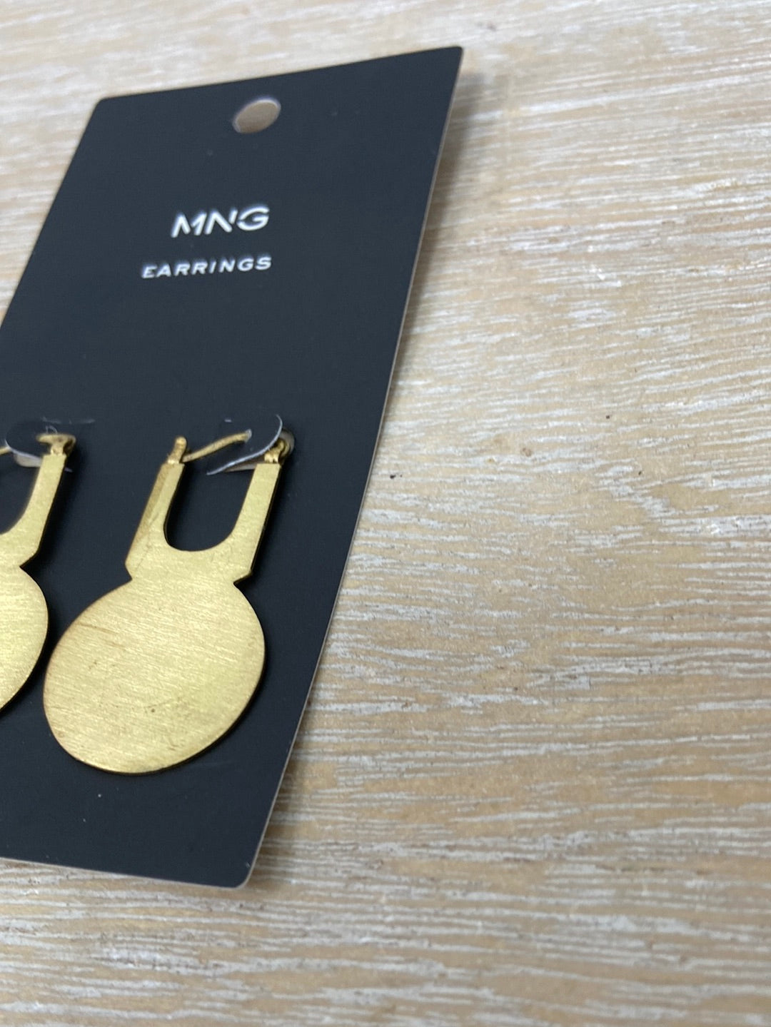 MANGO.Pendientes latón