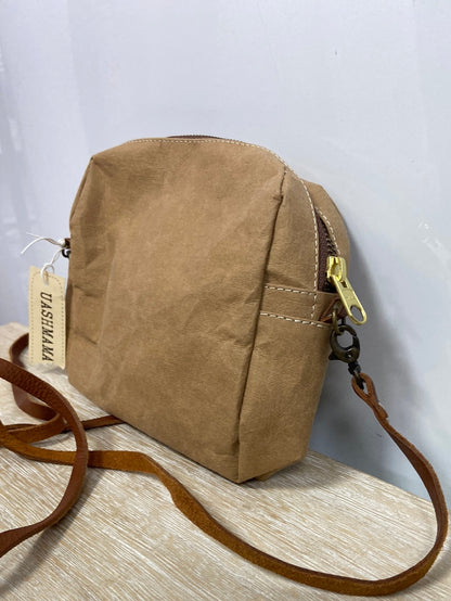UASHMAMA. Beige bag