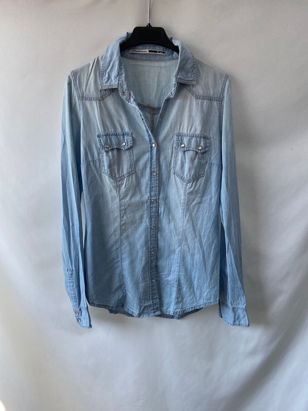 STRADIVARIUS. Ts denim shirt
