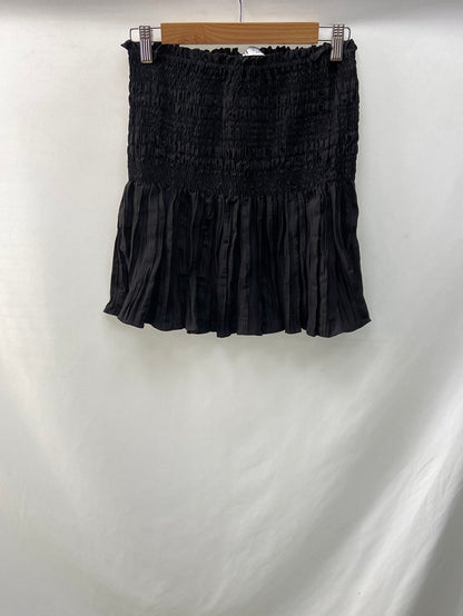 ZARA.Falda corta negra nido de abeja T.M