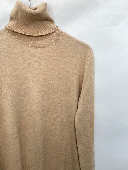 UTERQÜE. Jersey beige largo cuello vuelto T.s
