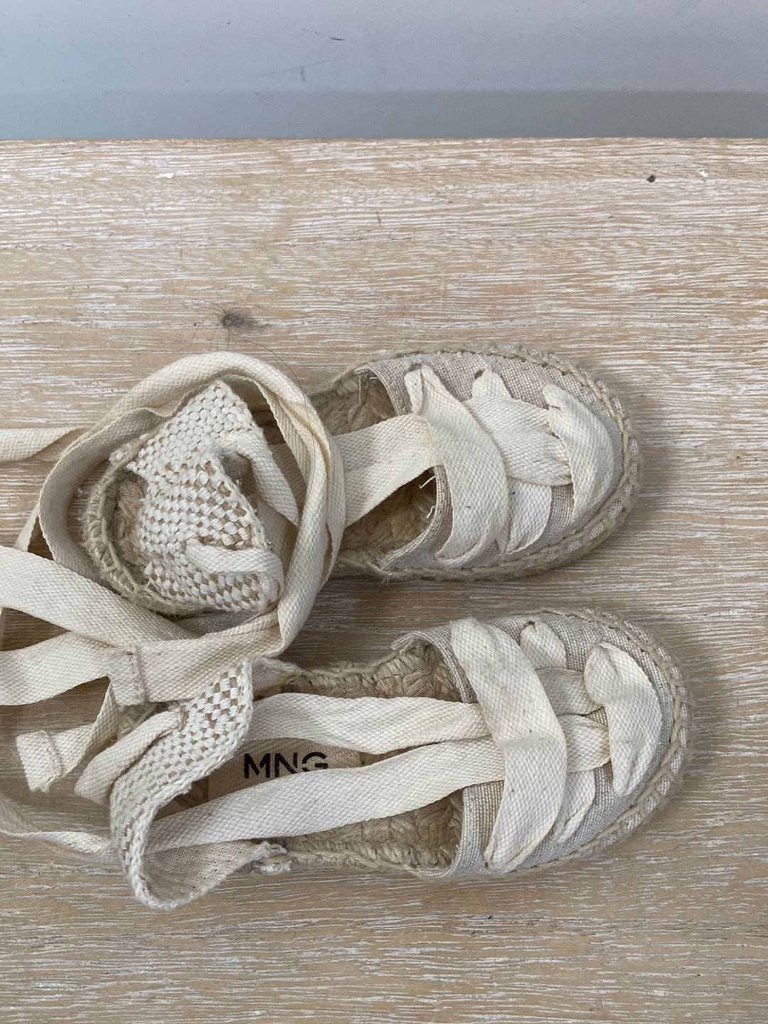 MANGO.Alpargatas T.19