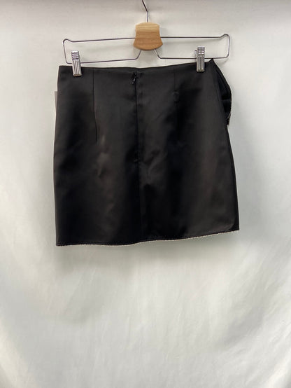 ZARA.Falda corta volante pedrería T.s