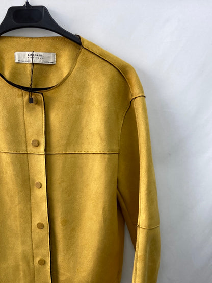 ZARA.Chaqueta antelina amarilla T.M