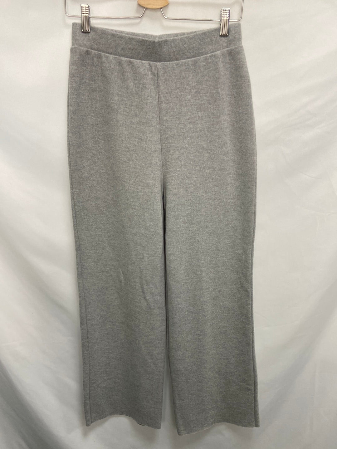 ZARA.Pantalones punto grises T.M