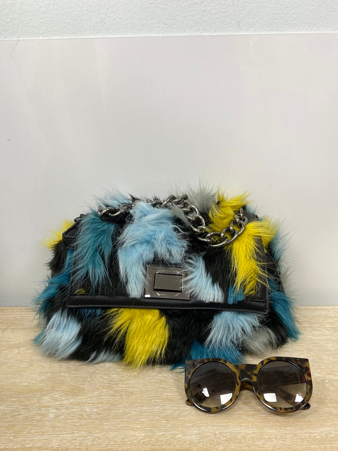 OTHERS.Multicolor fur bag