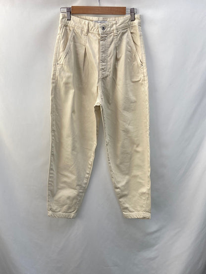 ZARA. Pantalón beige slouchy T.36