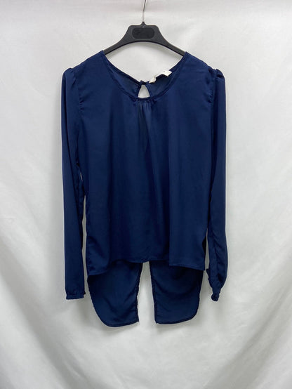 OTHERS. Flowy blue Ts blouse