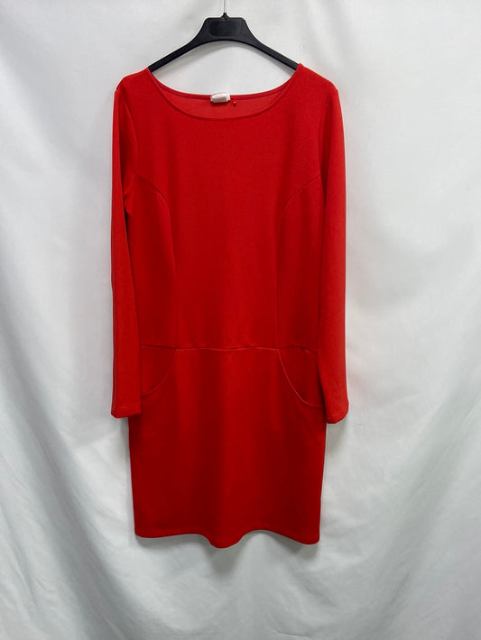 SKFK. Red textured dress size 38