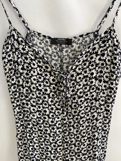 BERSHKA.Mono corto flores t.l(s)