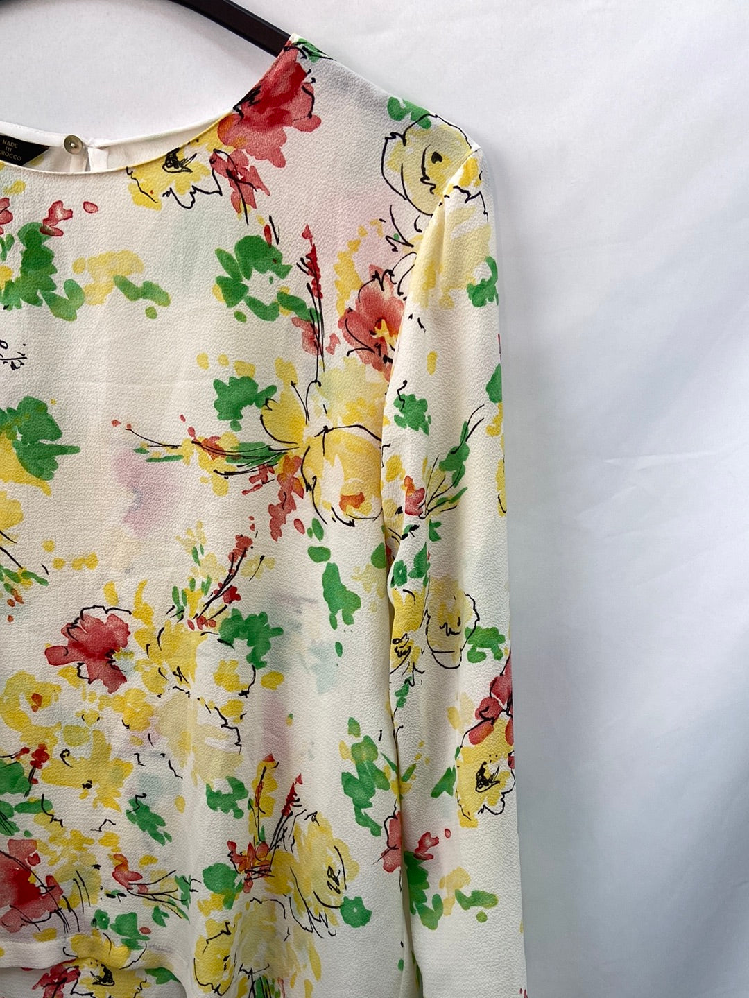 ZARA. Floral blouse Tm