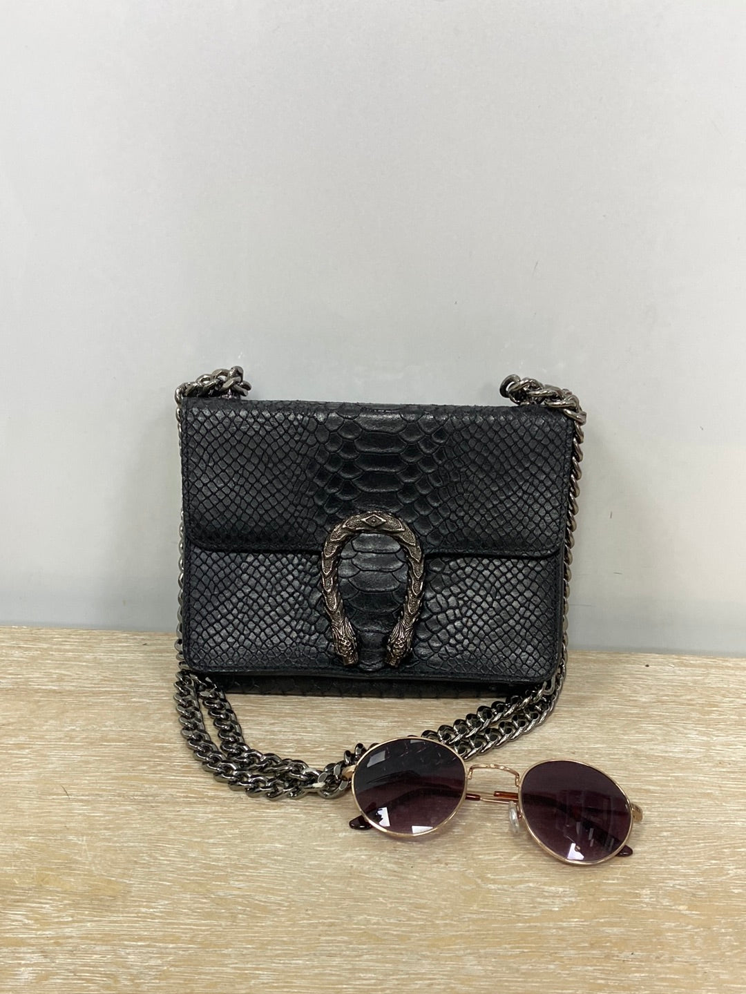 OTRAS.Bolso negro piel