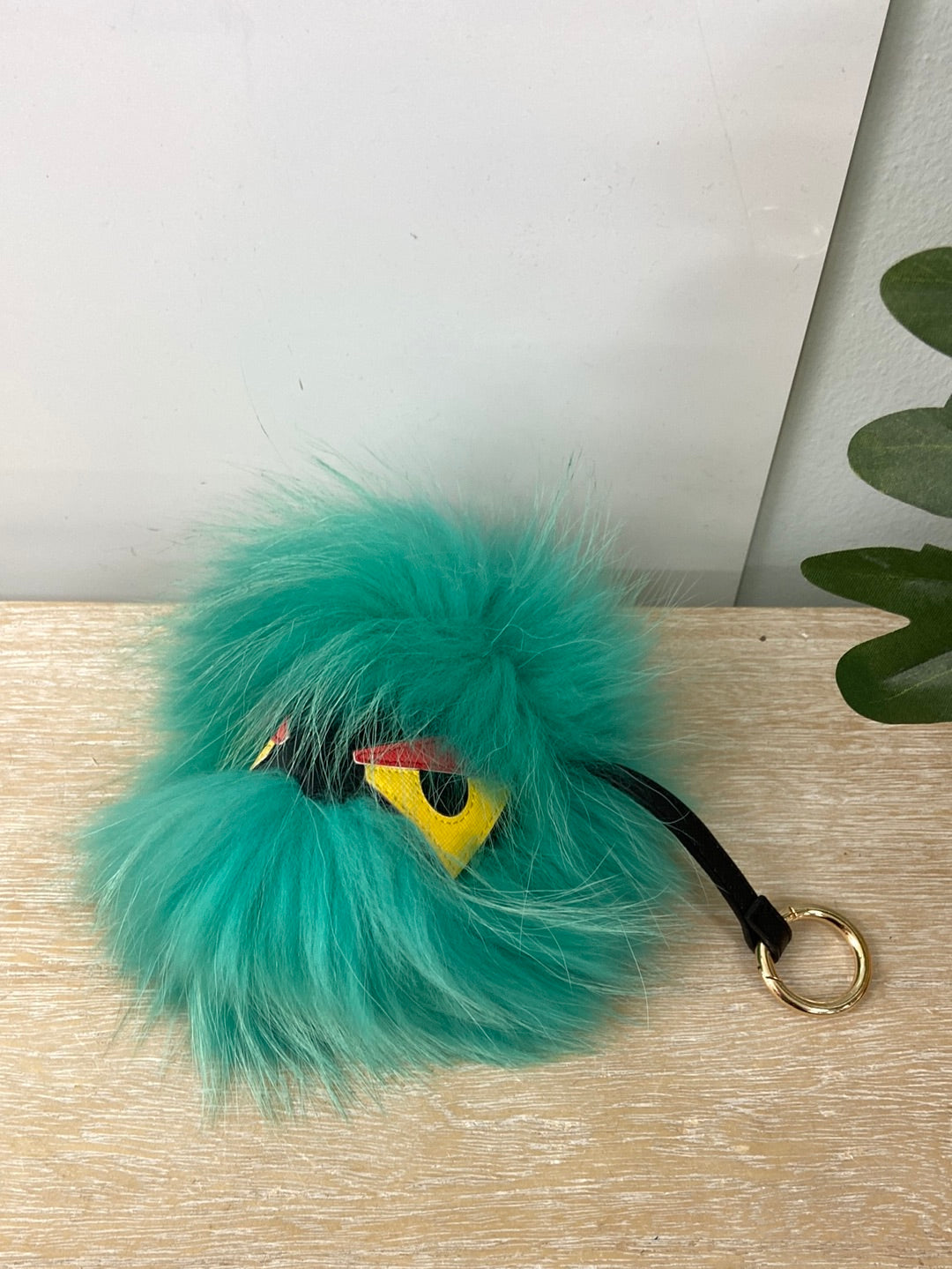 OTHERS. Green hair keychain