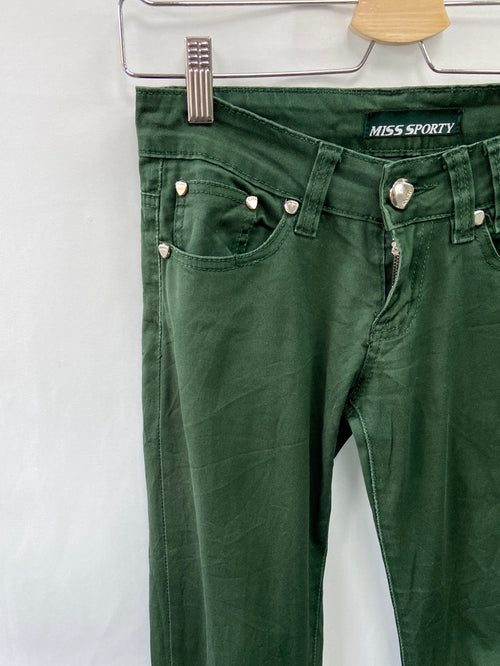 MISS SPORTY.Pantalones verdes bajos T.36