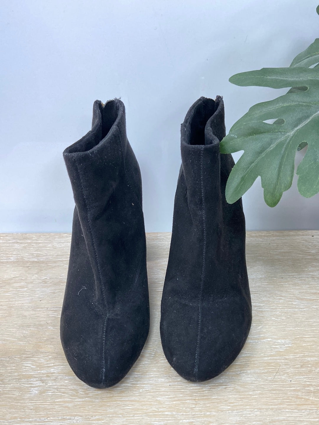 PULL&BEAR. Botines negros T.38 Tara