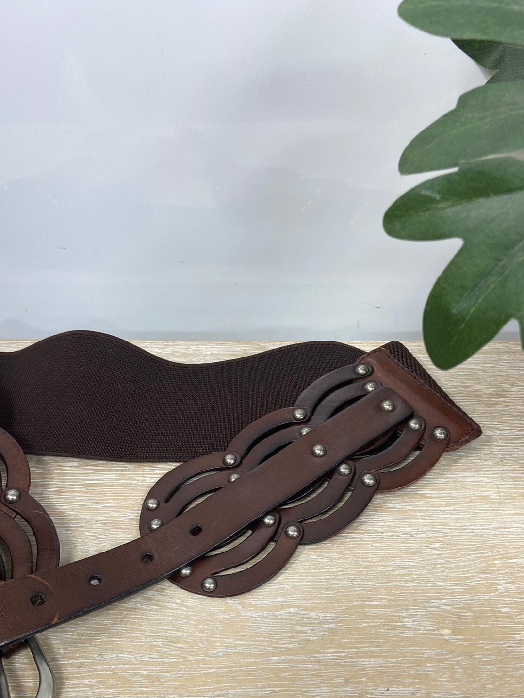 MEISIE. Cinturón marron