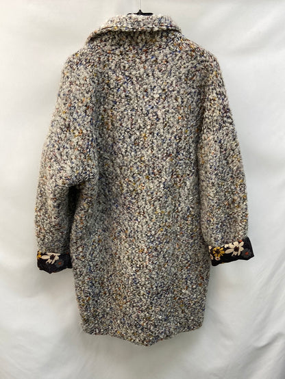 TRUCCO.Abrigo gris textura jaspeado T.M