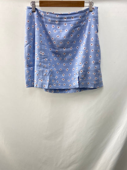 MANGO.Falda corta azul flores T.L