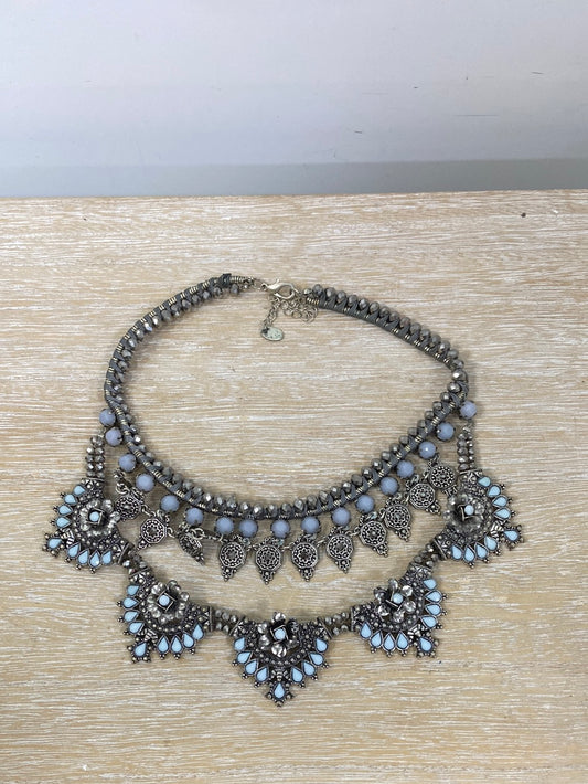 LOLA THE BALL. Silver choker necklace