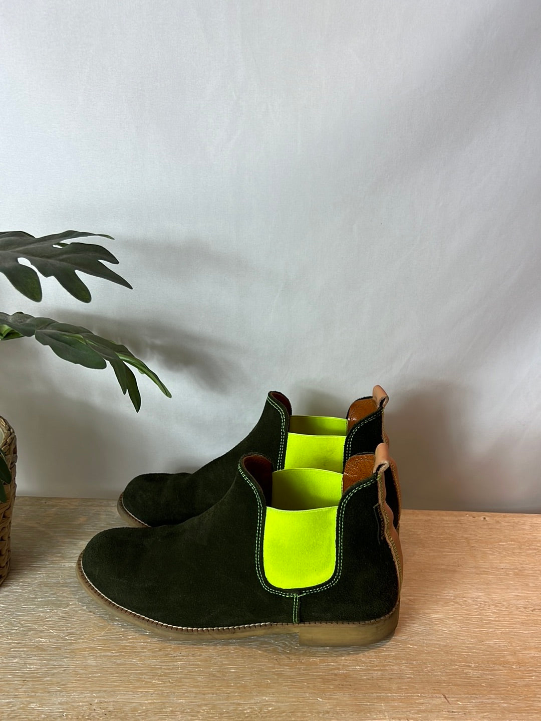 NEON BOOTS. Botas verdes neón T.39