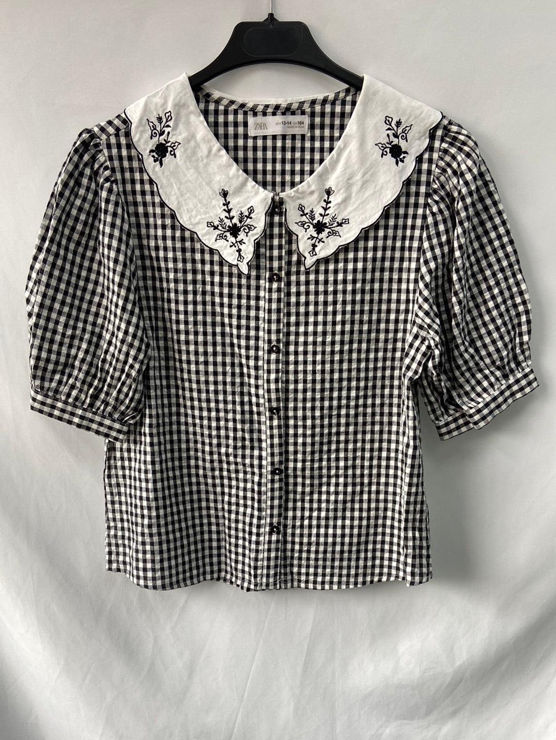 ZARA KIDS.Top cuadros cuello bordado T.13-14