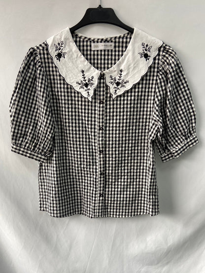 ZARA KIDS.Top cuadros cuello bordado T.13-14