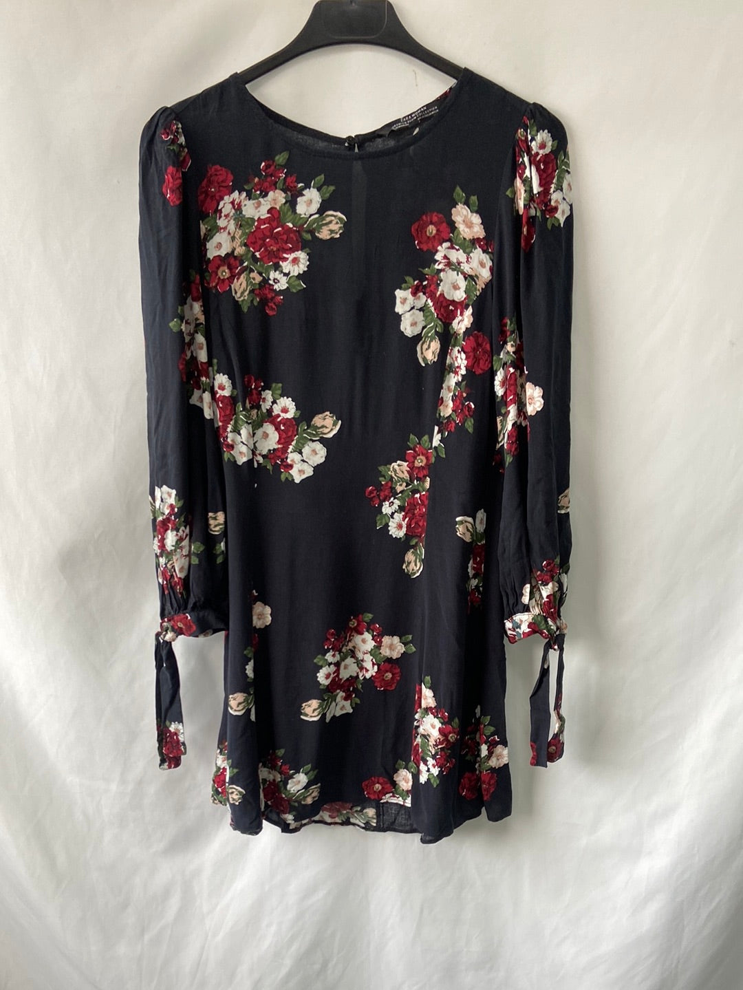 ZARA.Vestido corto azul flores T.XS