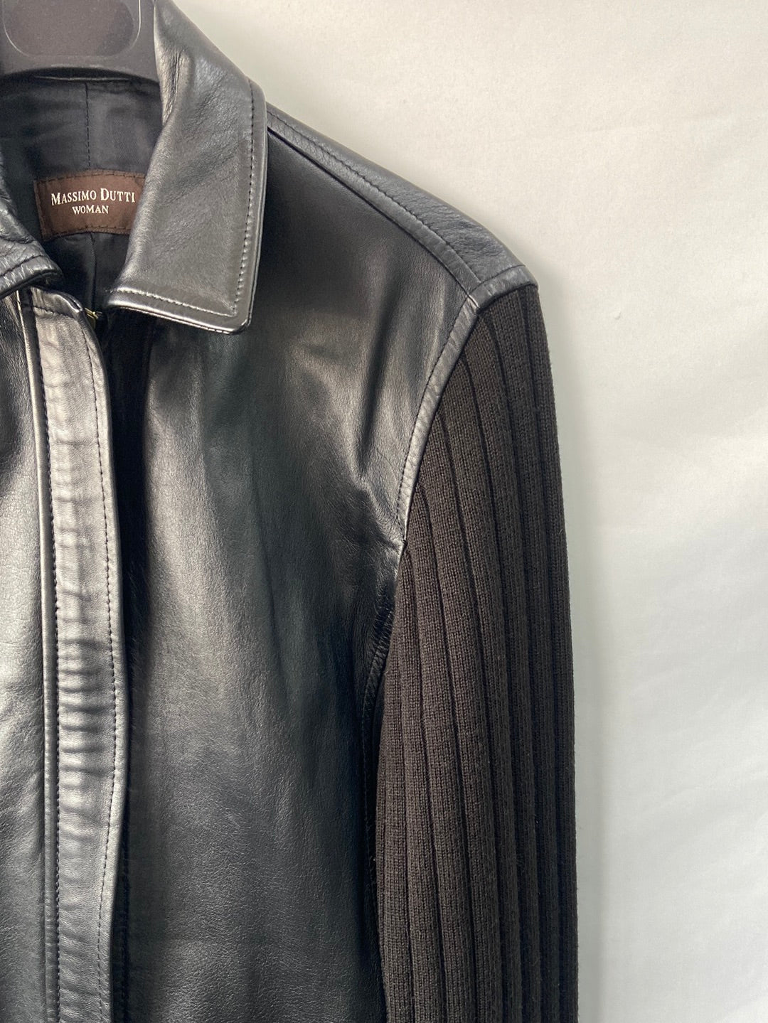 Market.MASSIMO DUTTI.Chaqueta piel y punto T.s