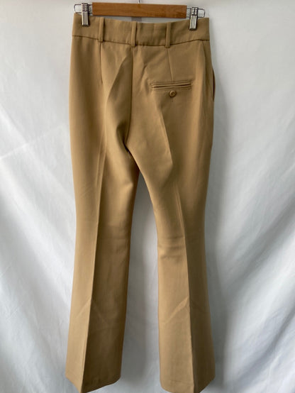 MANGO.Pantalones pinza campana T.34