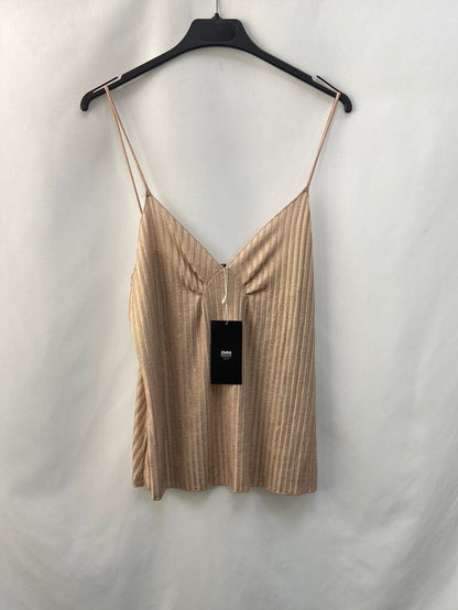 ZARA. Beige knit top TM