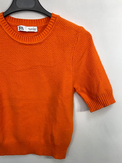 ZARA. Top punto naranja T.s