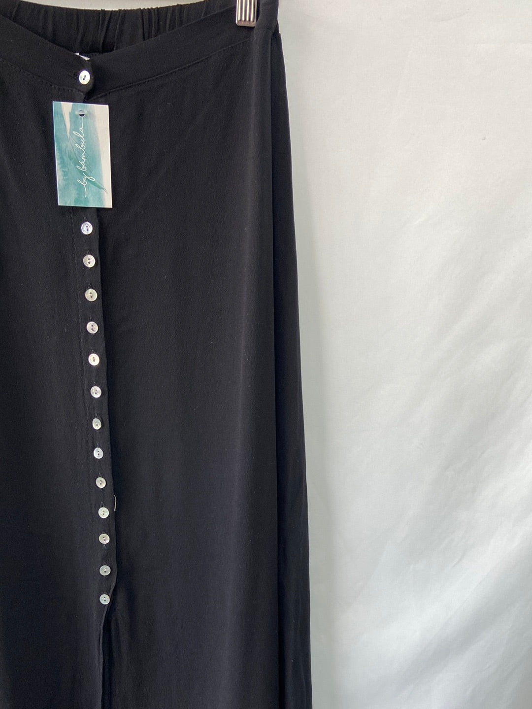 BY BÁMBULA.Falda larga negra TU(XS/S)