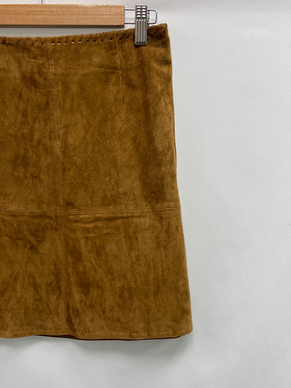 ZARA. Camel leather skirt Ts