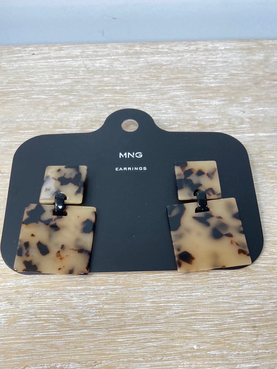 MANGO.Pendientes cuadrados