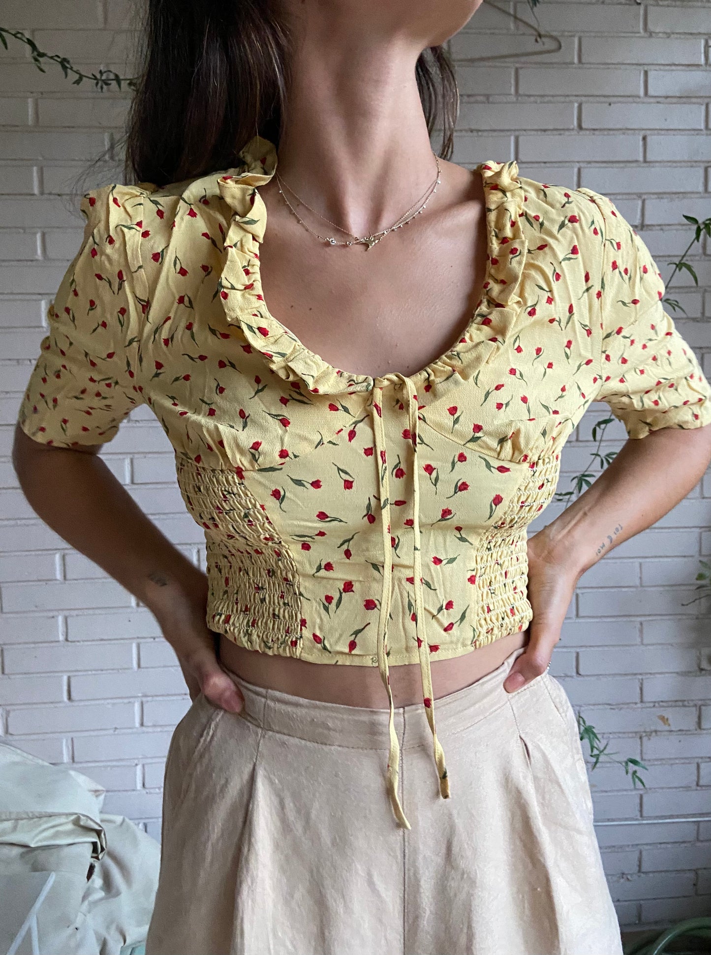 Yellow floral blouse S/S