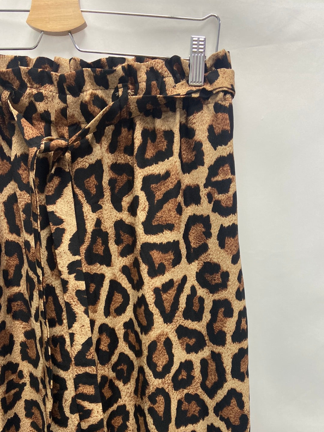 LILI & LALA. Pantalón animal print