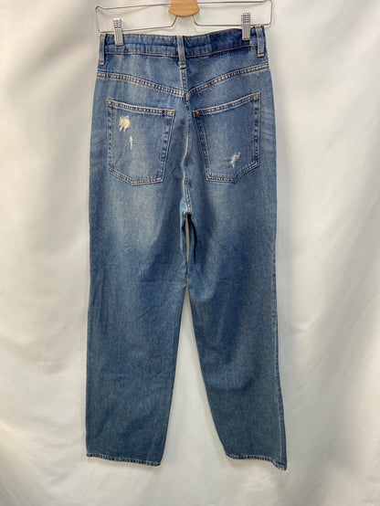 H&M.Pantalones vaqueros rectos T.38