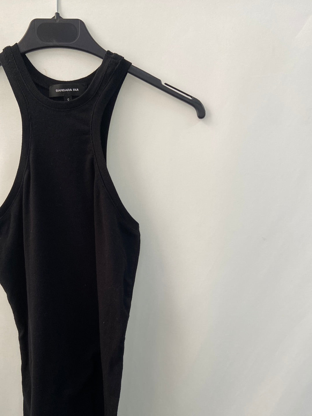 BARBARA BUI. Camiseta básica halter T.s