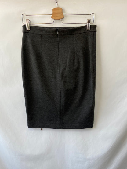 GATTA. Tl elastic gray skirt