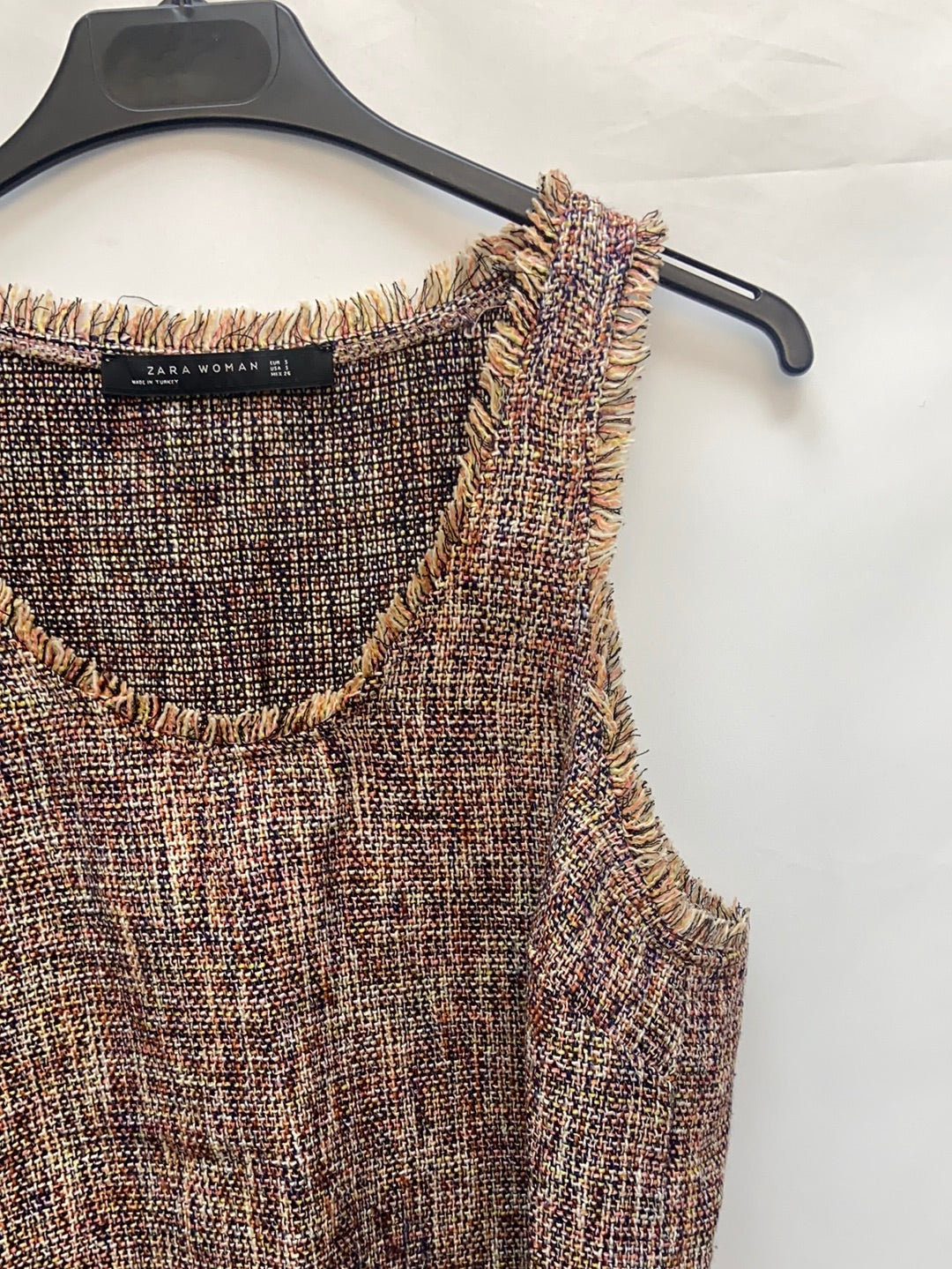 ZARA. Top tweed T.s